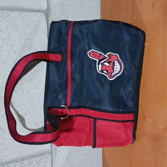 MLB Cleveland Indians Chief Wahoo Tote Bag (has slight defect but usable) (B5) - Picture 2 of 5
